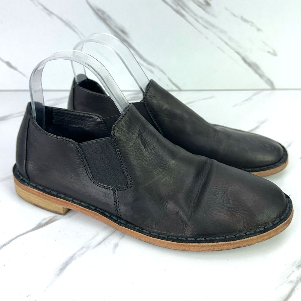 VINCE Mia Black Leather Flats Slip On Shoes Loafers Black Size 9 M EU 40 READ*
